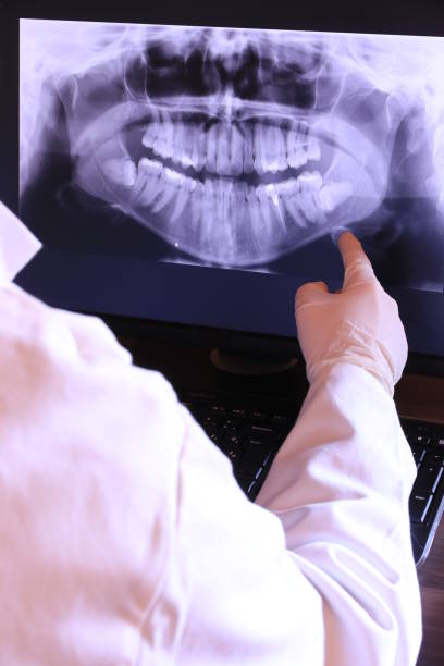 Best Weekend Emergency Dentist in Luna Pier, MI
