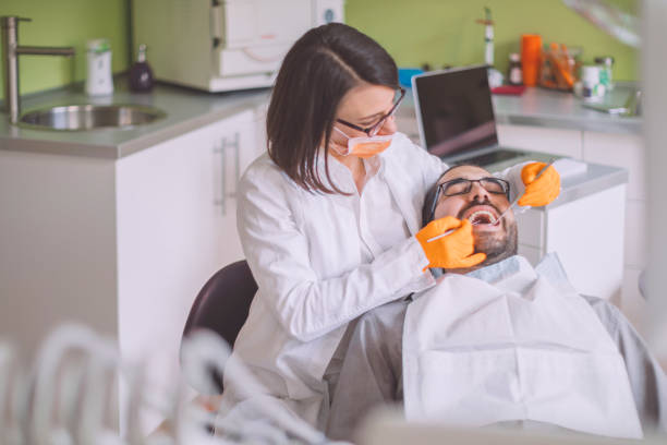 Best Emergency Denture Repair in Luna Pier, MI